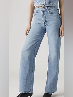 Levi’s Ribcage Boot Jeans Light Wash High Rise Button Fly 30x33